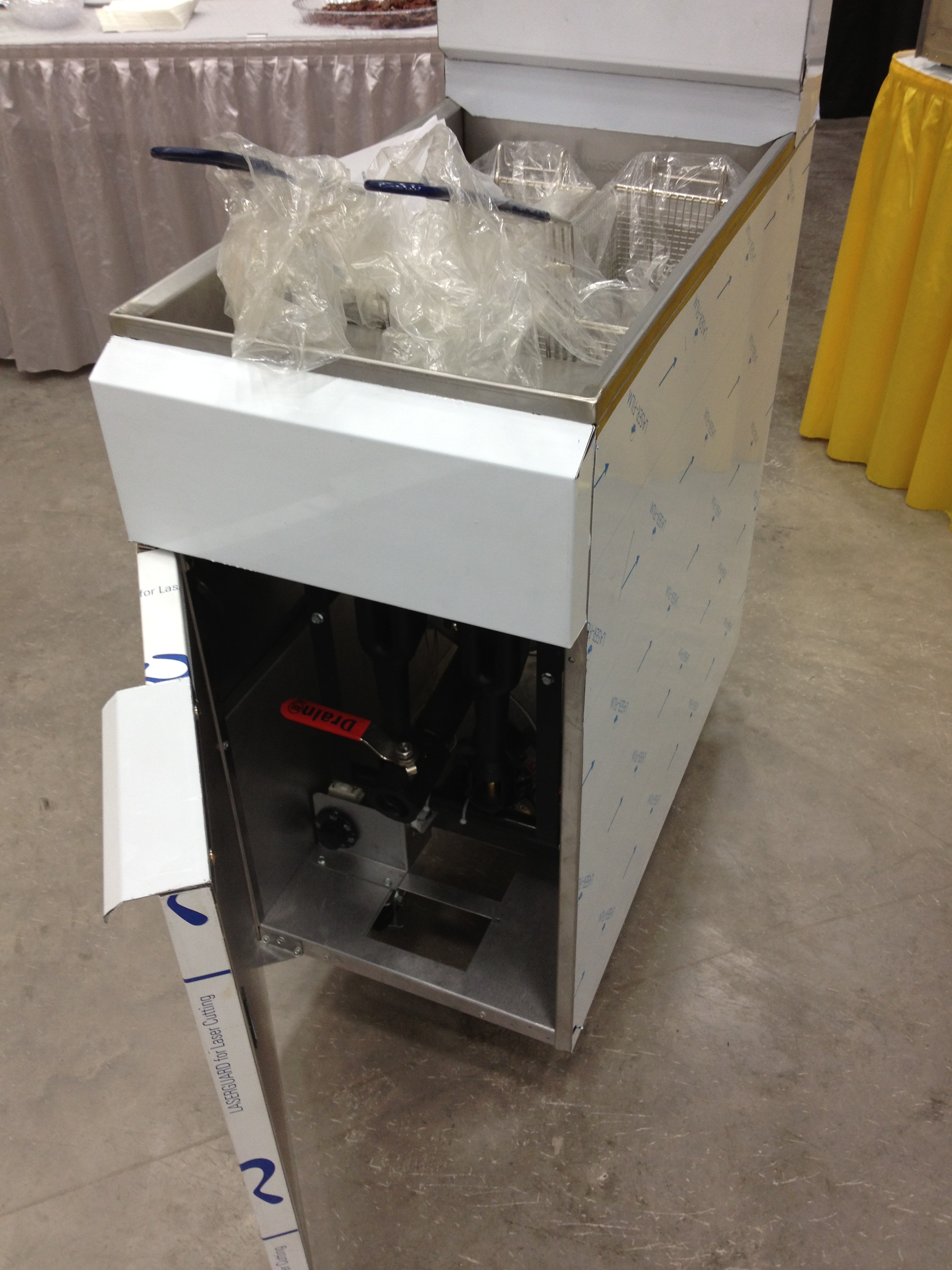 DB Restaurant Supply TriStar 3540lbs deep fryer